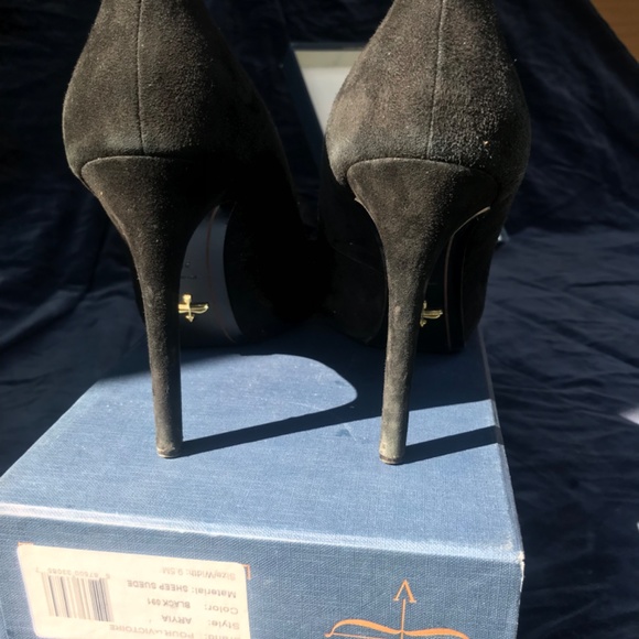 Black Pour La Victoire heels with Dustcover & Box - Picture 5 of 5